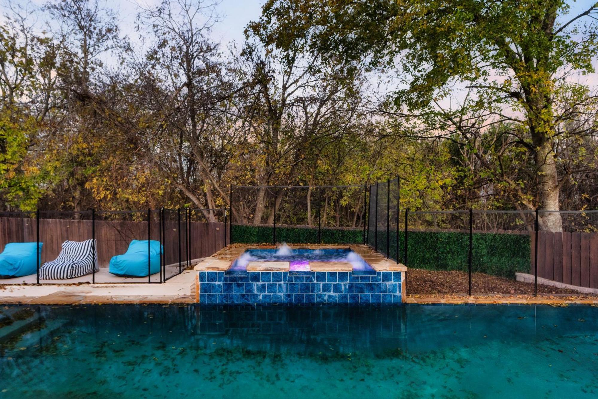 Stunning Family Home With Pool & Hot Tub - Sleeps 17 Флюгервилль Экстерьер фото